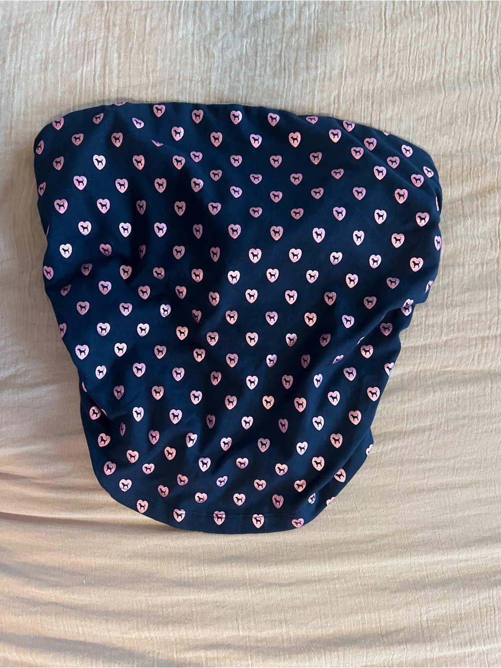 PINK Victoria's Secret Navy Blue Neck Gaiter with Pink Heart Print